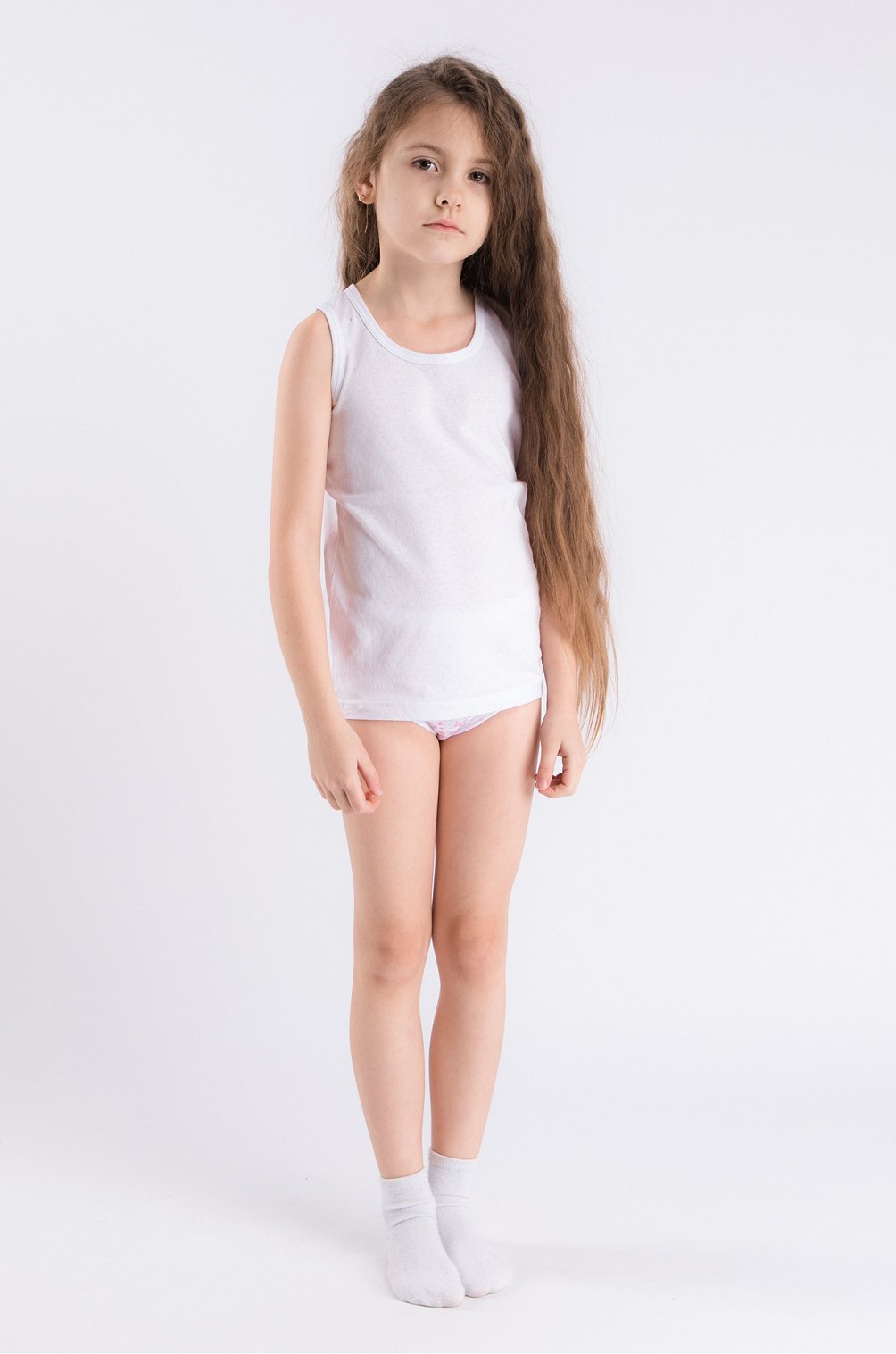 Маечка для девочки Свiтанак 6560748 белый купить оптом в HappyWear.ru