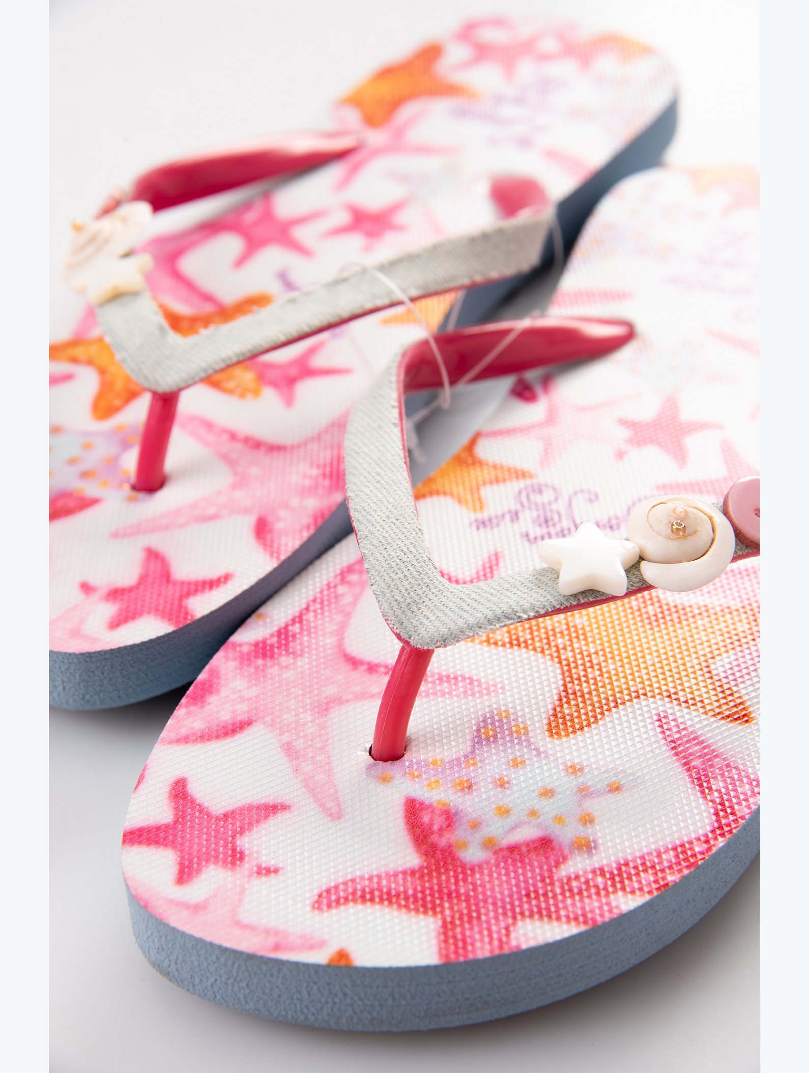 Сланцы для девочки Lucky Land