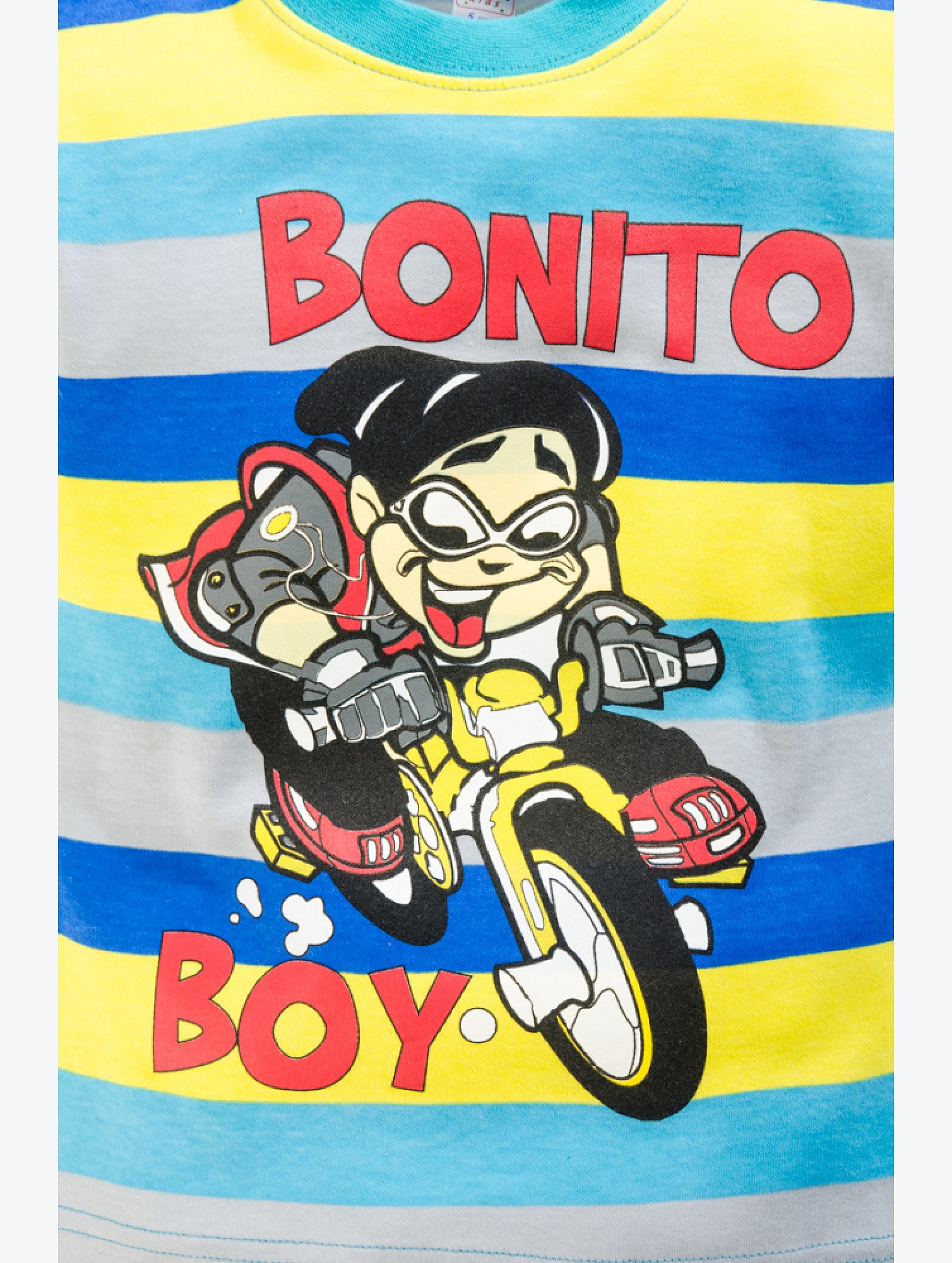 Лонгслив для мальчика Bonito