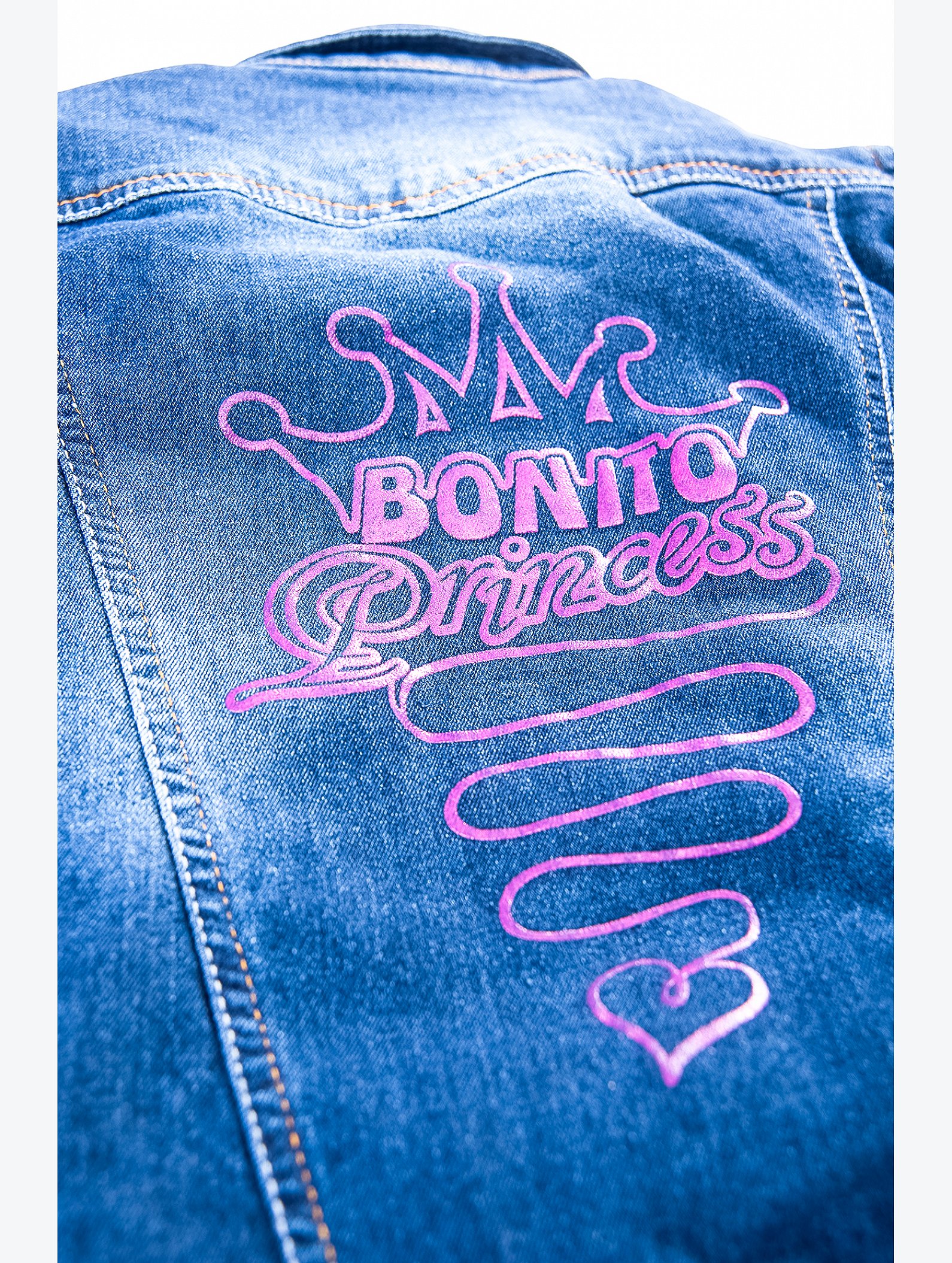Куртка для девочки Bonito