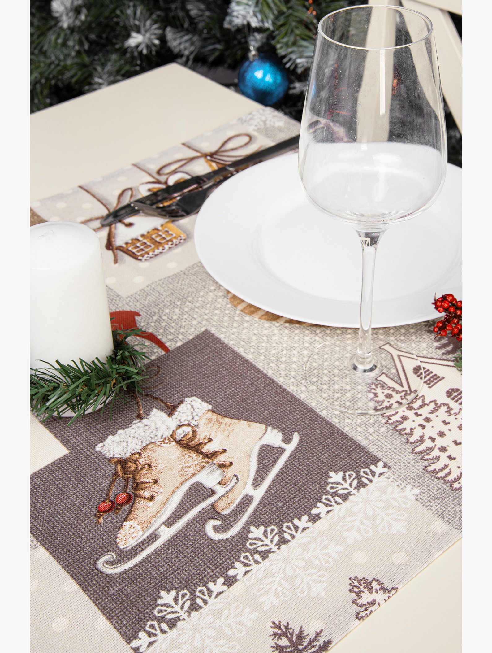 Дорожка на стол из рогожки 145x45 Happy Fox Home