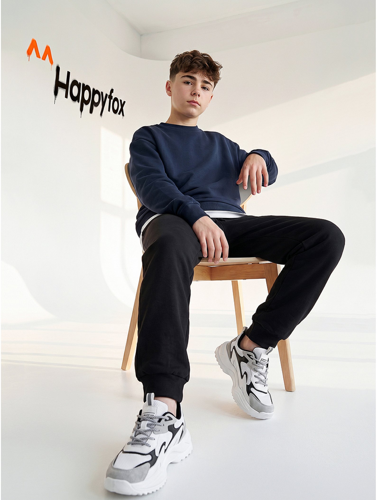 Детский свитшот оверсайз из футера трехнитки Happyfox