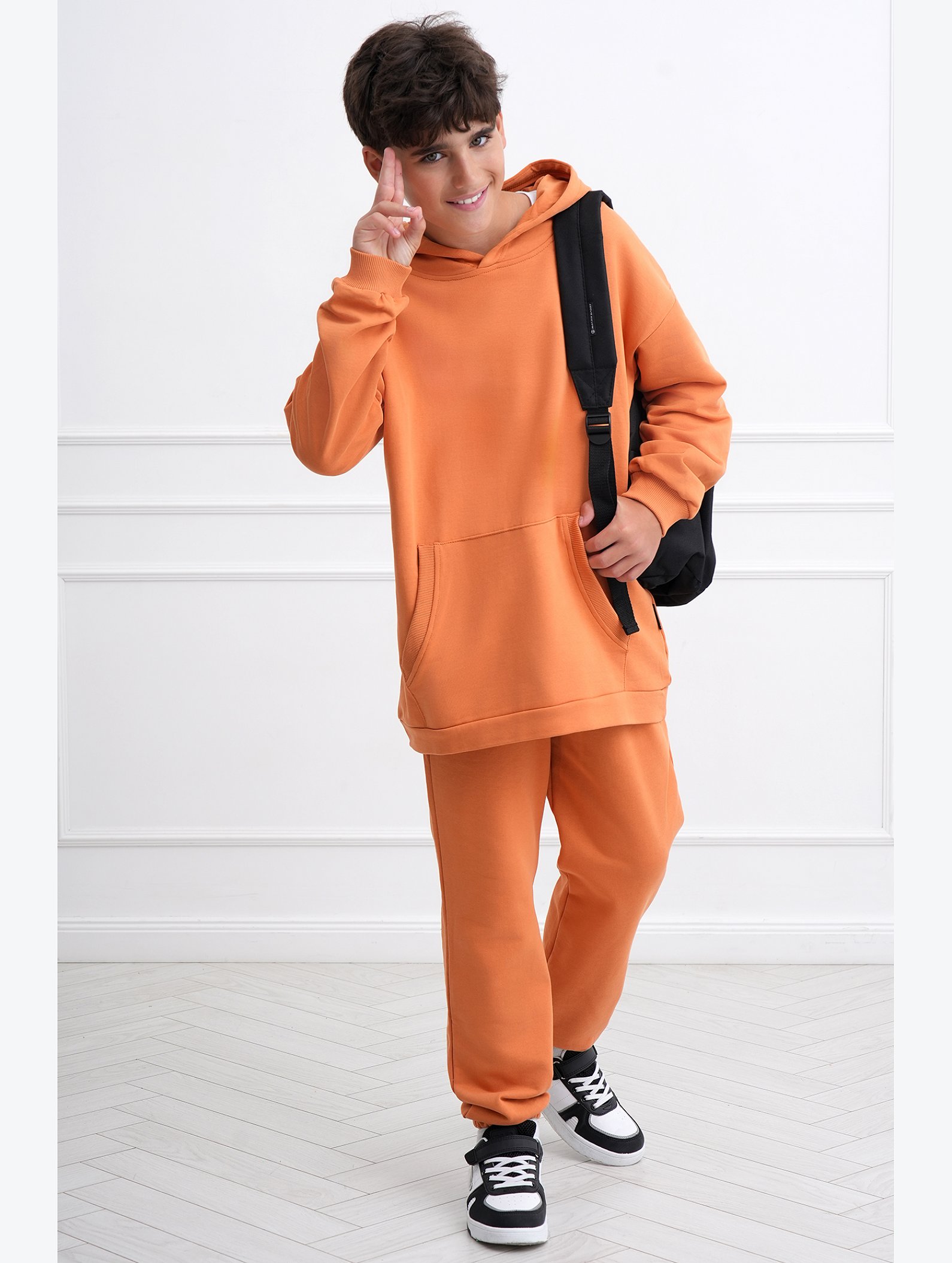 Детский костюм оверсайз из футера трехнитки Happyfox
