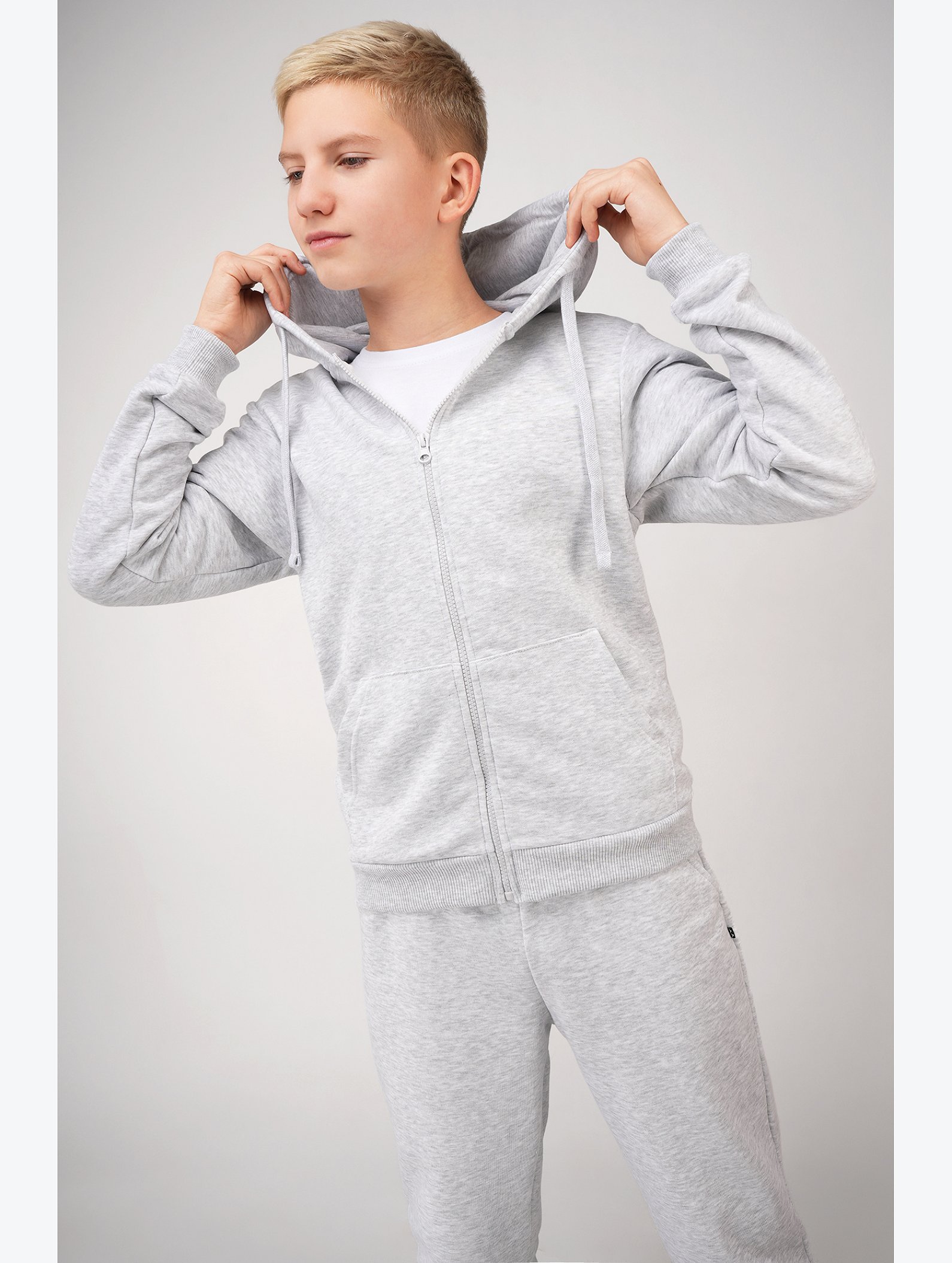 Детский спортивный костюм из футера трехнитки Happyfox