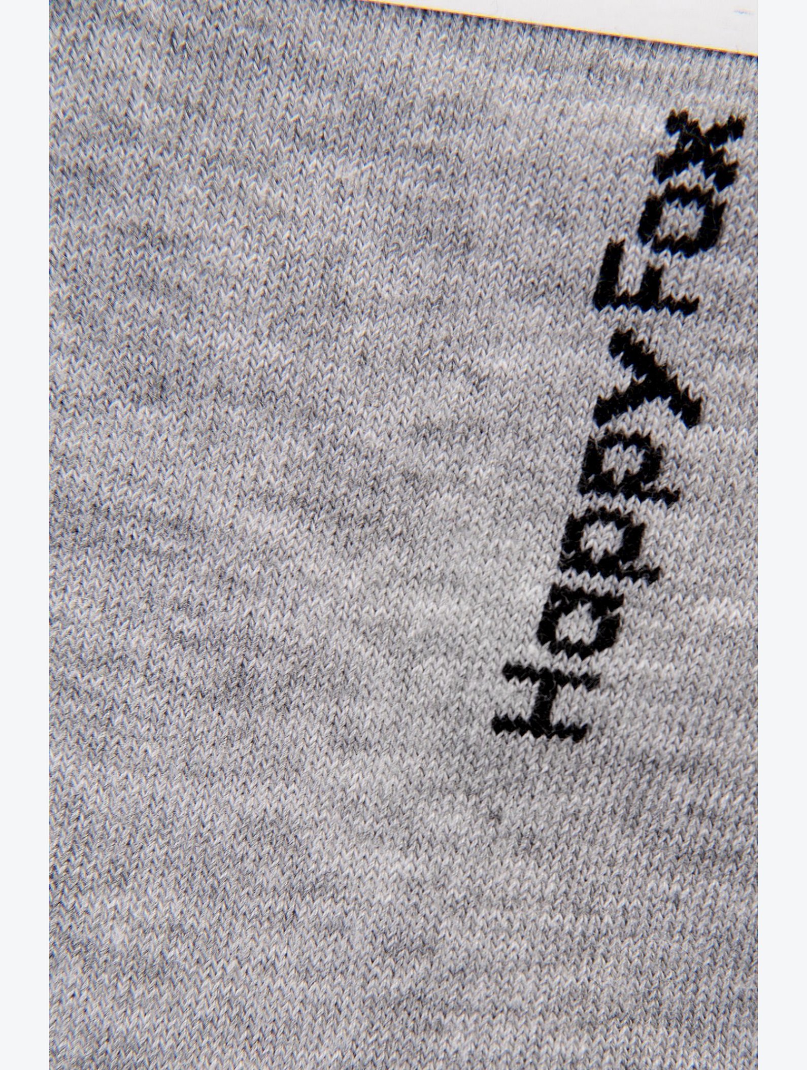 Однотонные базовые носки Happyfox