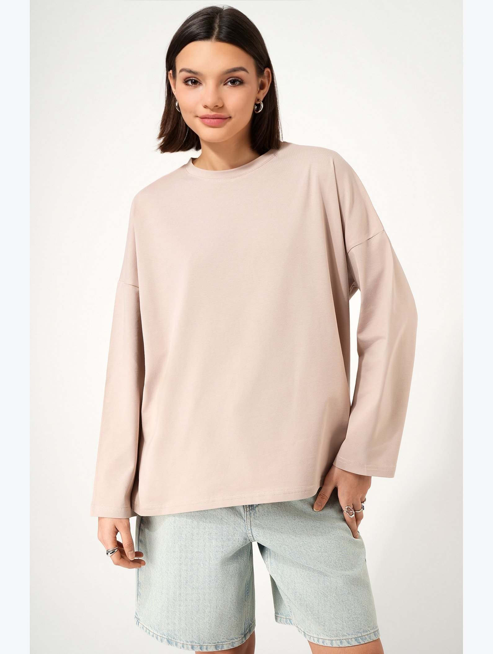 Женский лонгслив оверсайз Happyfox