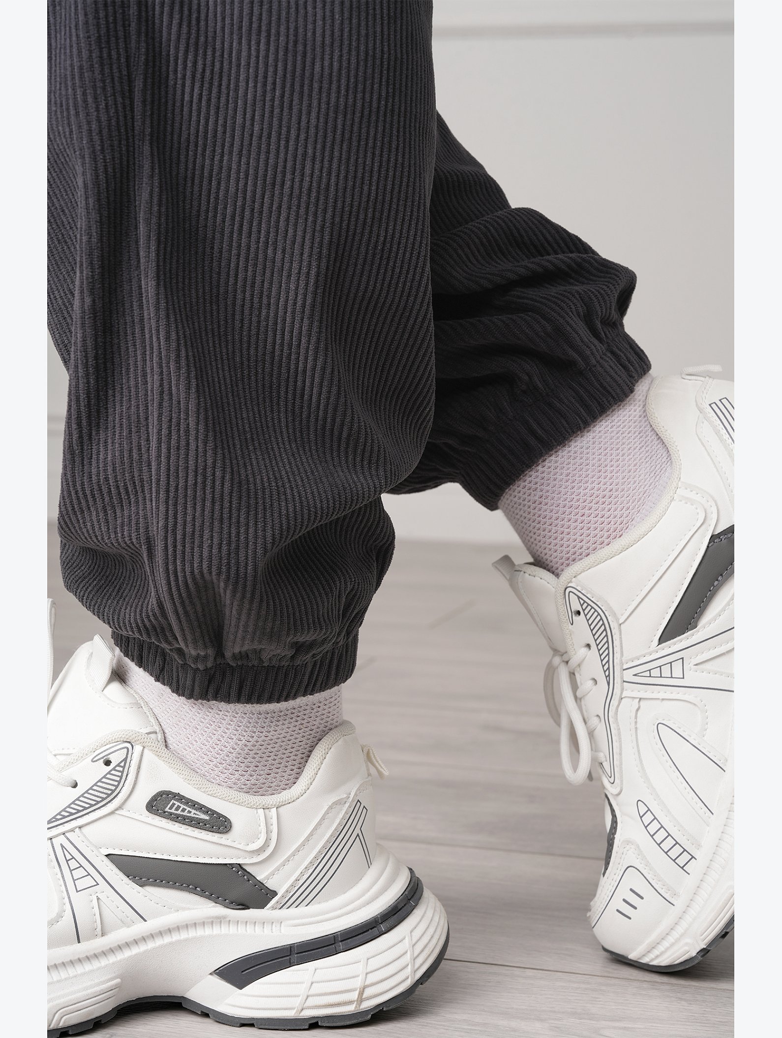 Вельветовый костюм для мальчика Happyfox