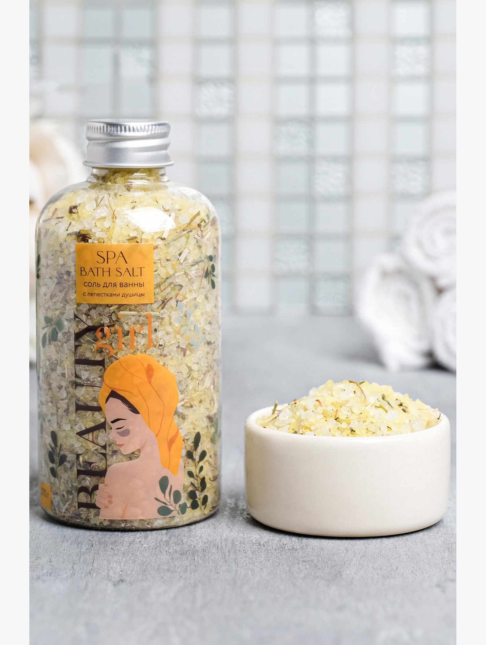 Расслабляющая соль для ванны с лепестками душицы 370 гр Beauty Fox