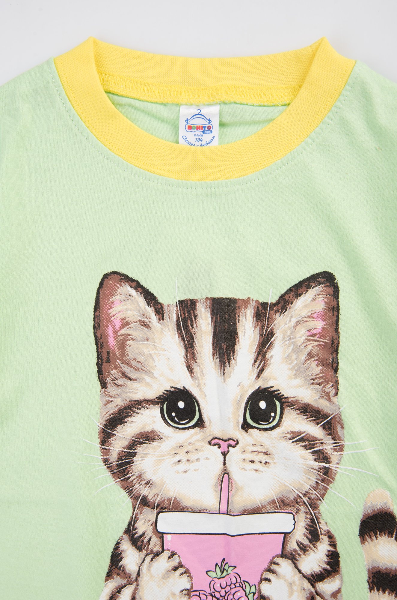 Футболка для девочки Bonito