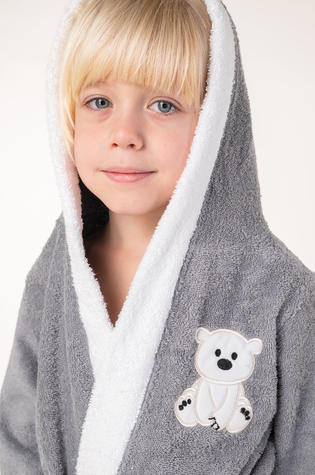 Махровый халат для мальчика Bonito