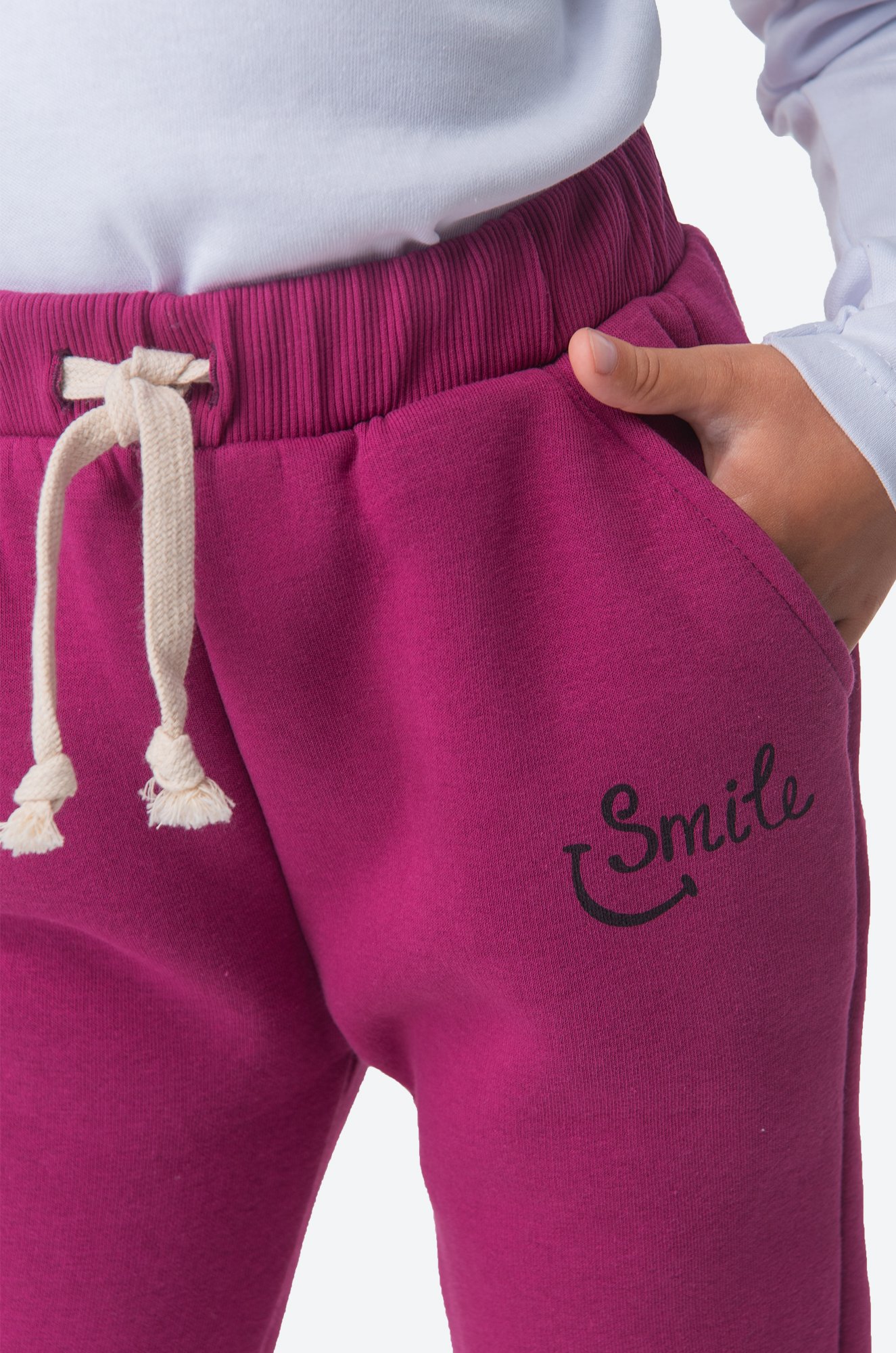 Теплые брюки из футера трехнитки с начесом для девочки Bonito