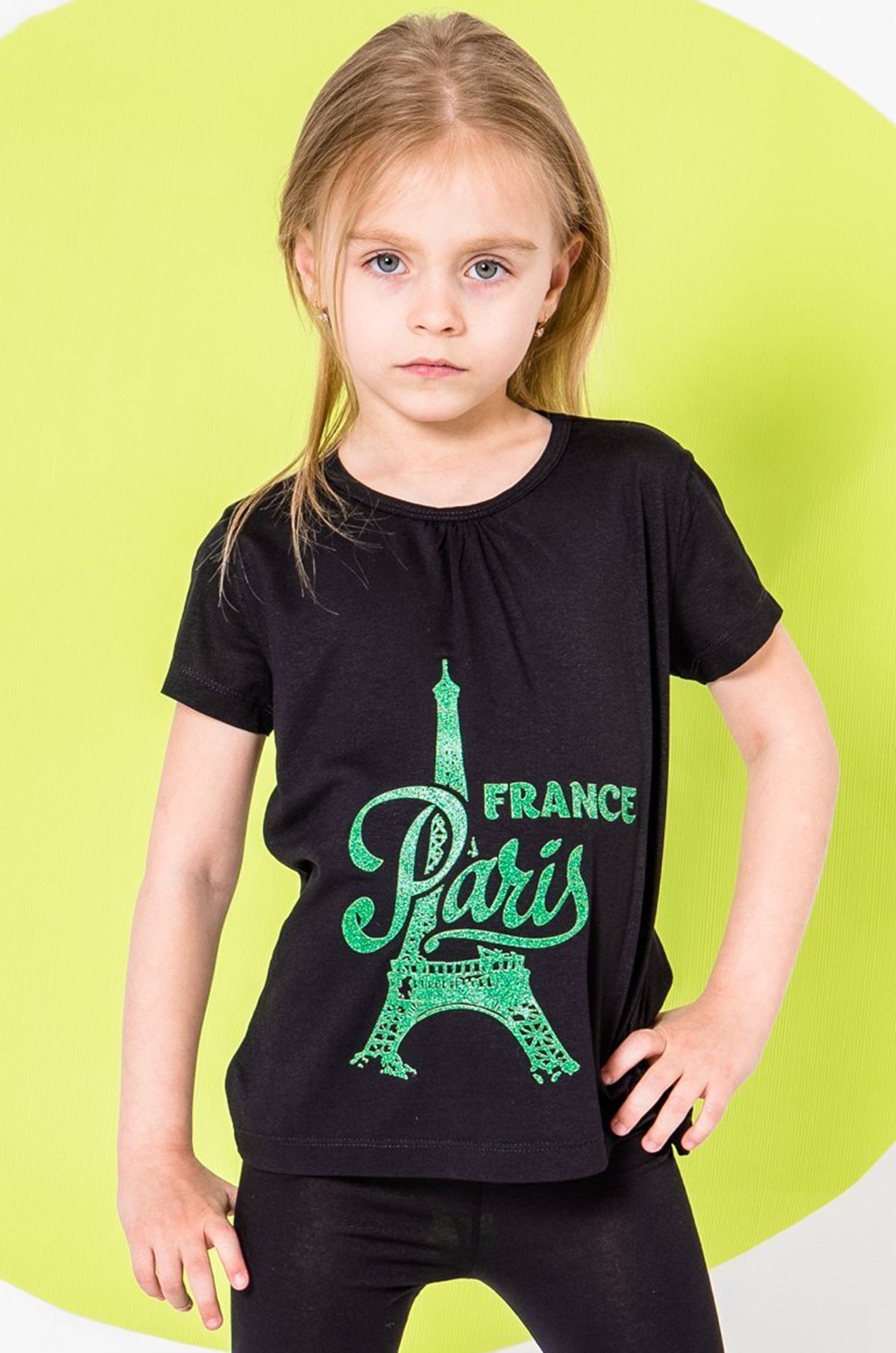 u-devushki-prosvechivaet-futbolka-porno-vstavlyaet-sebe-dlinniy-chlen-parnya