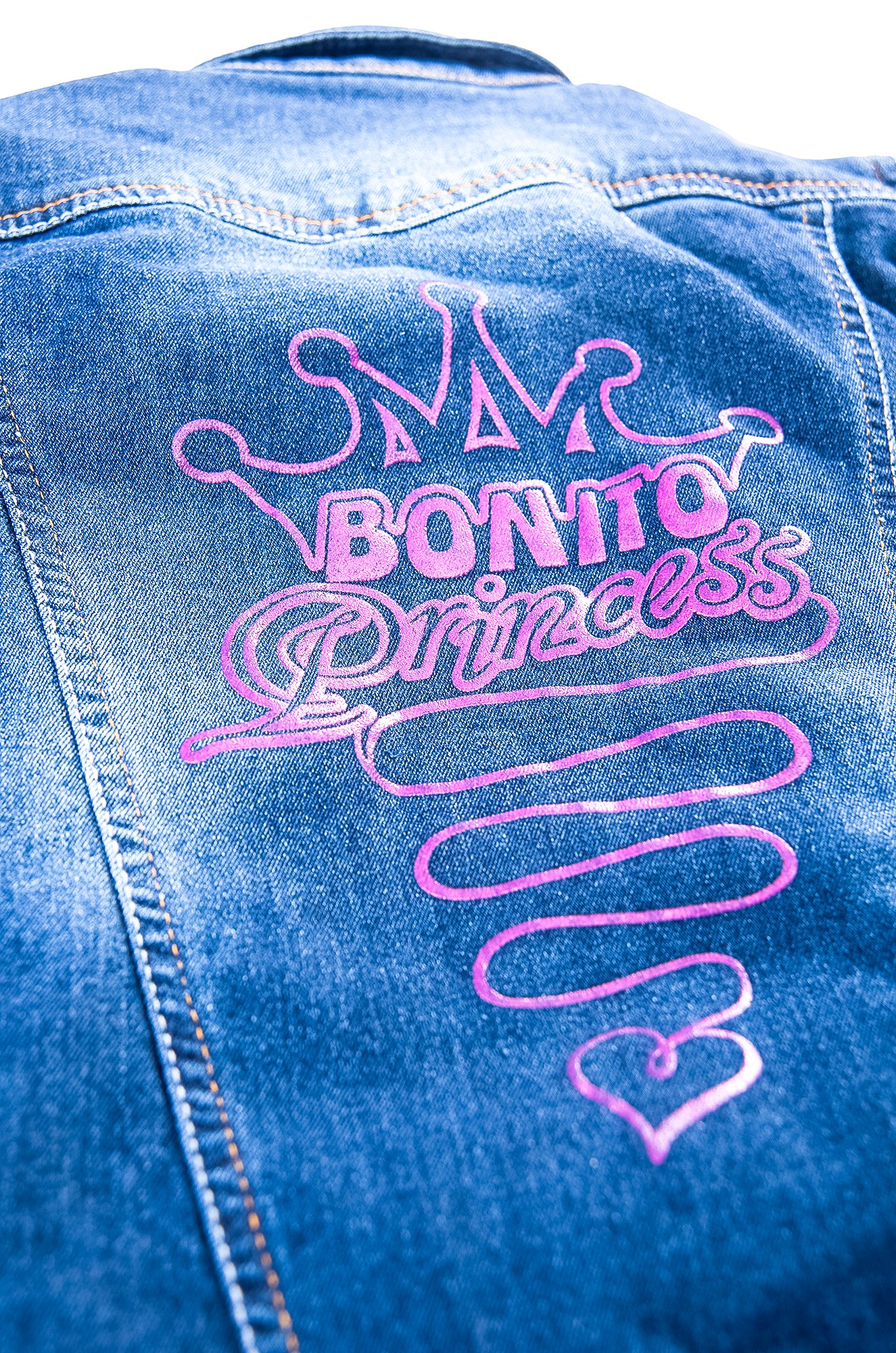 Куртка для девочки Bonito