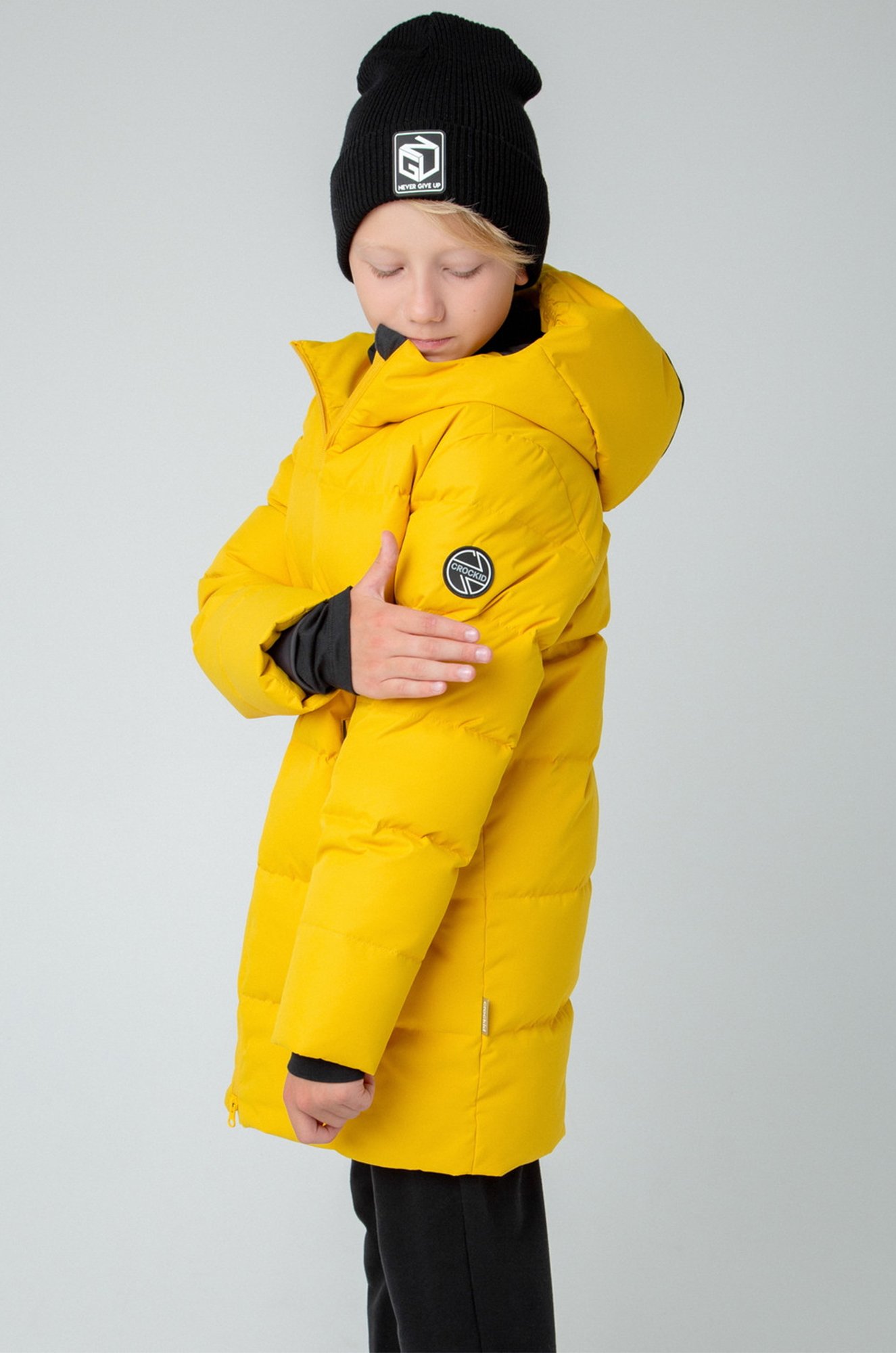 Зимнее пальто для мальчика с натуральным утеплителем Crockid
