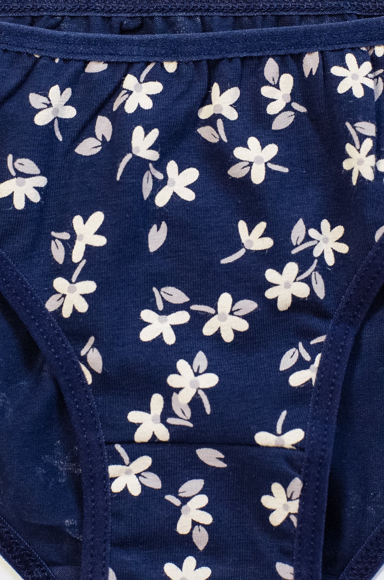 Женские трусы Donella