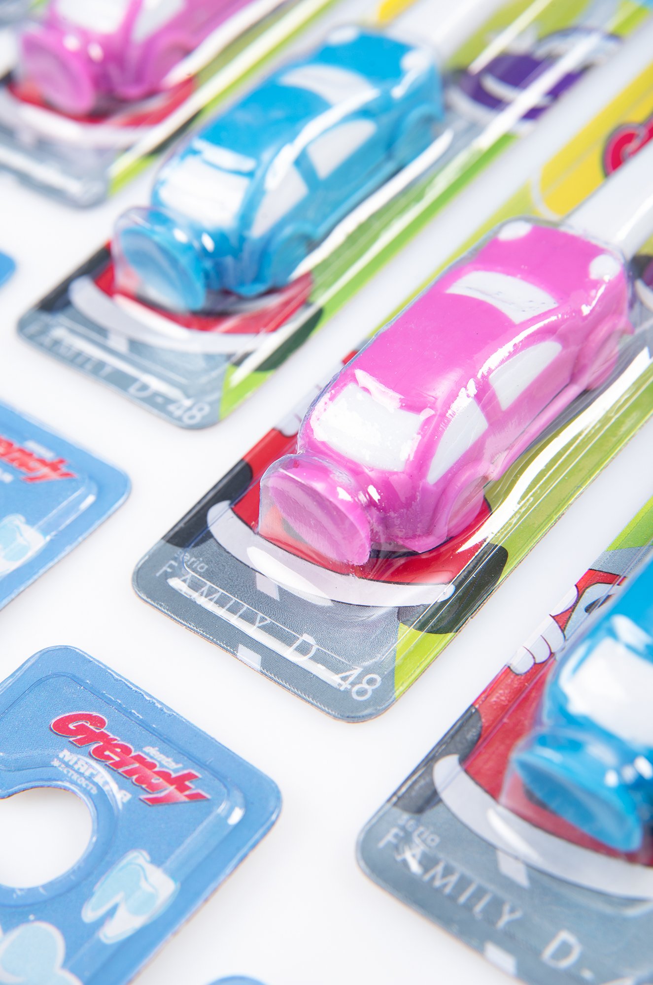 Набор детских зубных щеток Машинка 12 шт. Grendy