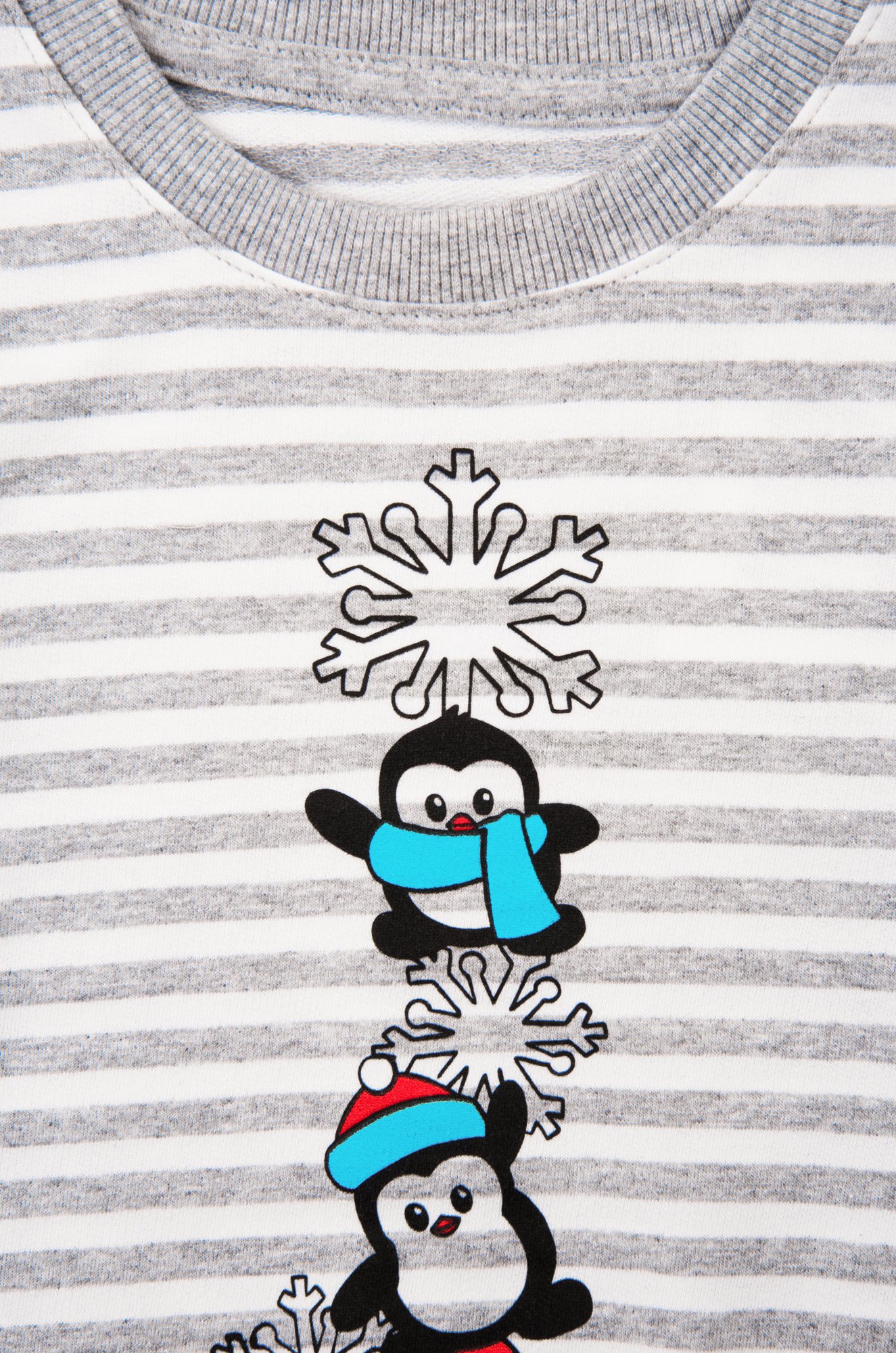 Джемпер для девочки Jewel Style