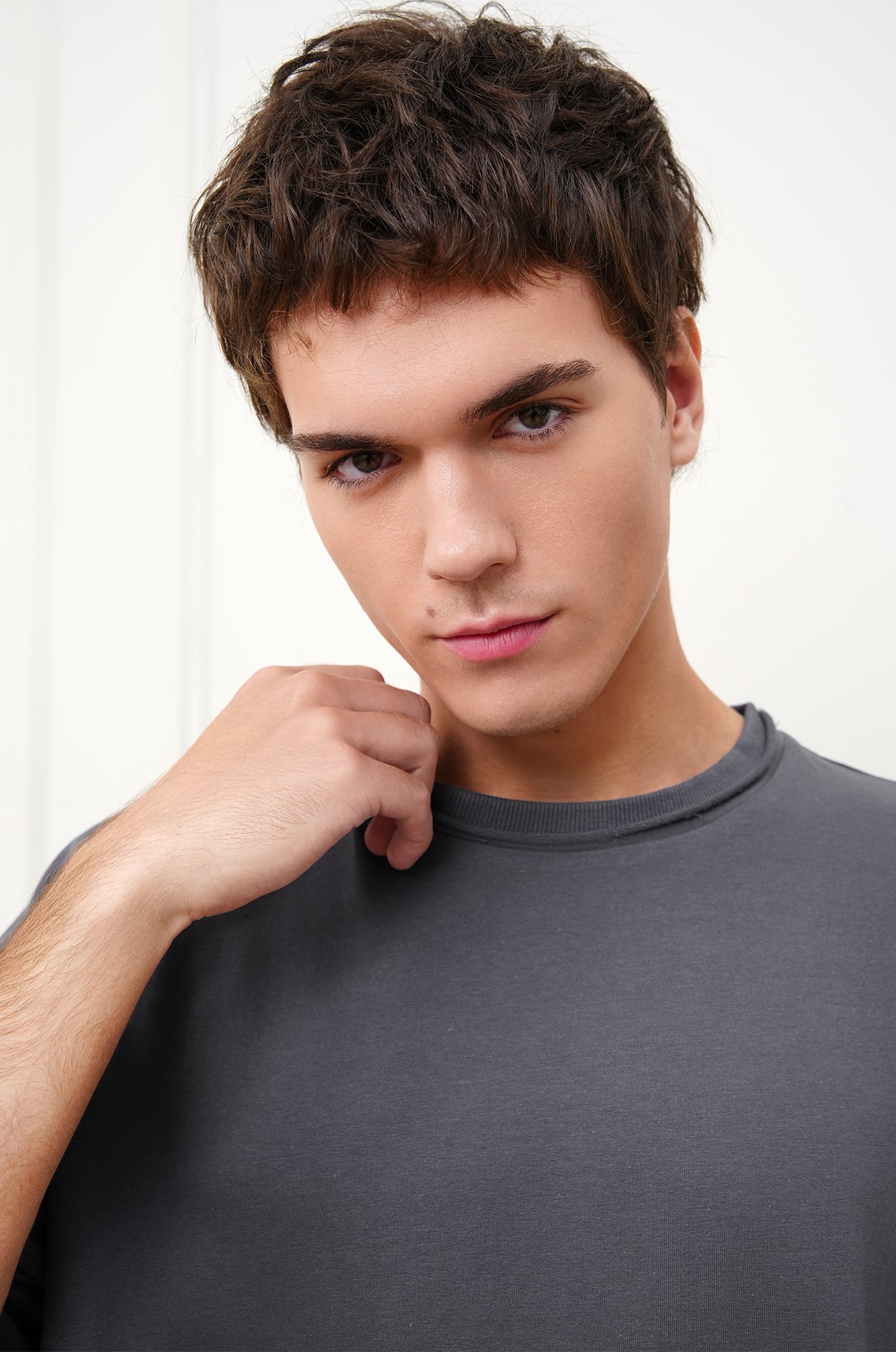 Мужская футболка оверсайз из футера двухнитки Happyfox