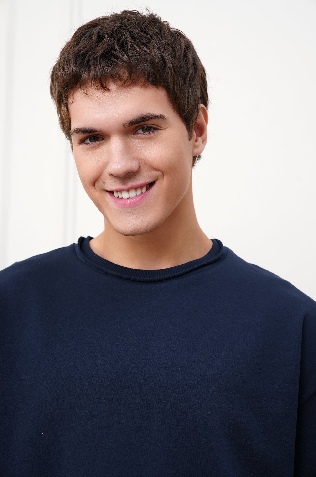 Мужская футболка оверсайз из футера двухнитки Happyfox