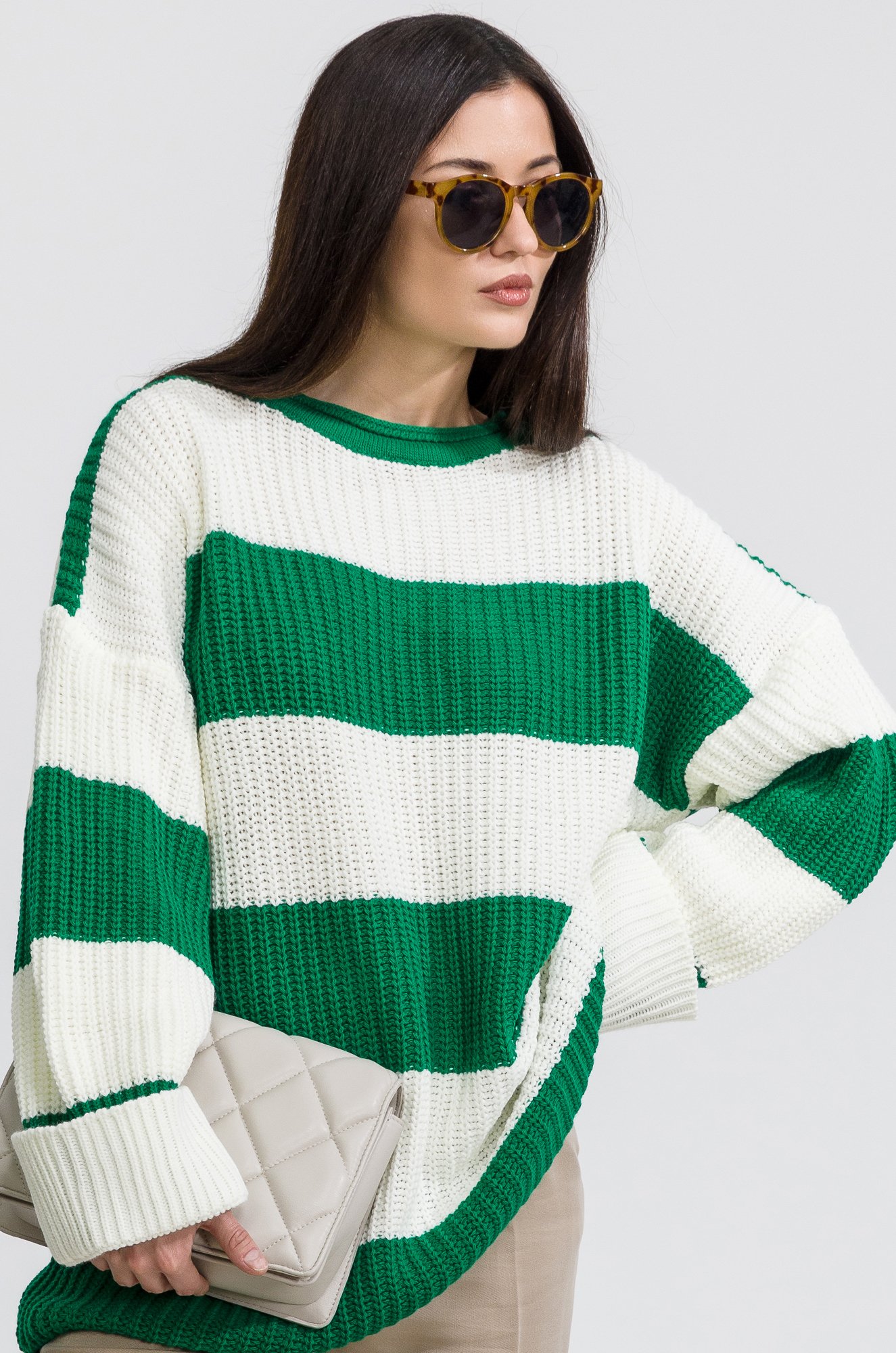 Женский удлиненный вязаный свитер оверсайз в полоску Happyfox