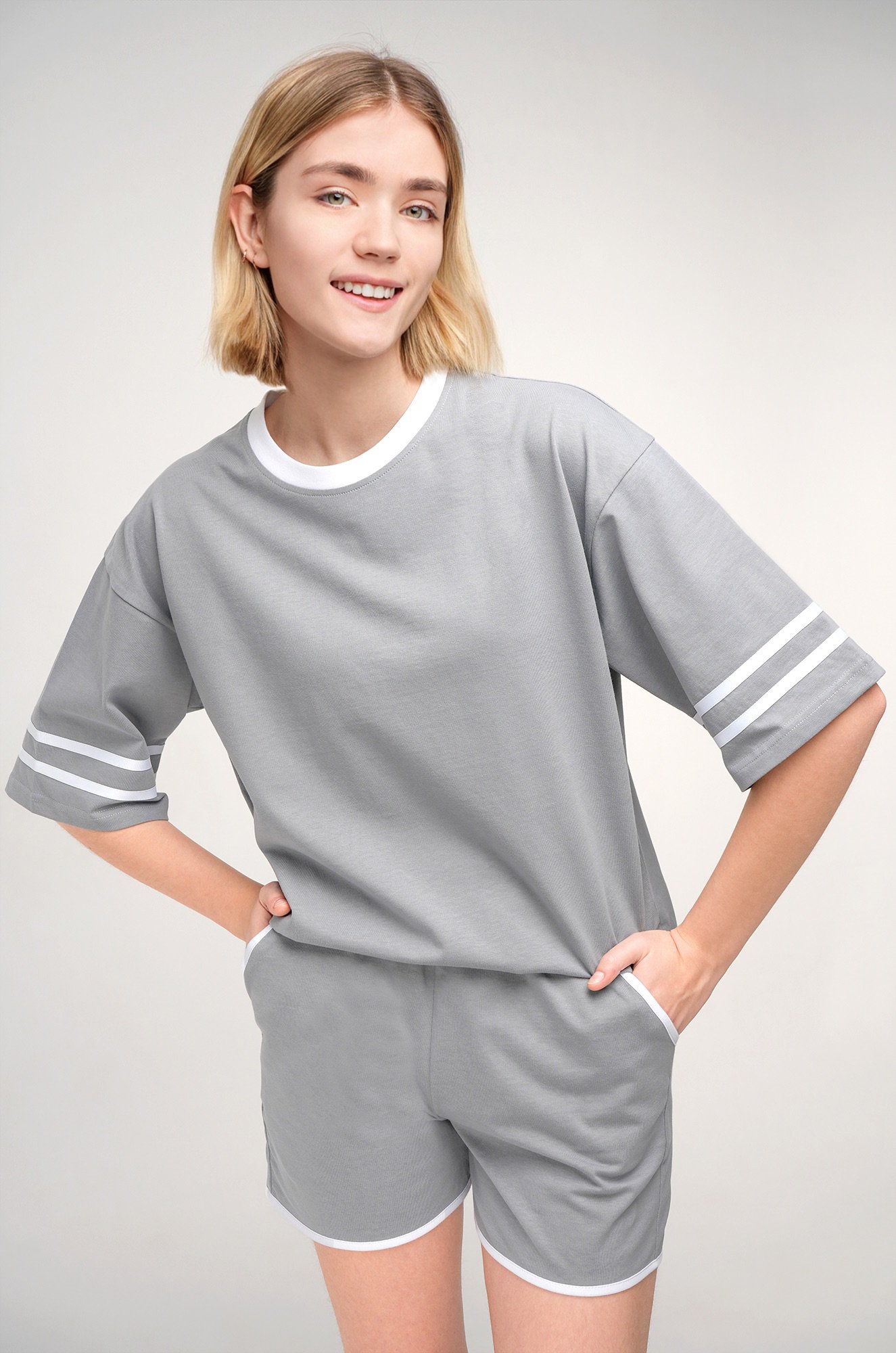 Женский костюм оверсайз из хлопка Happyfox