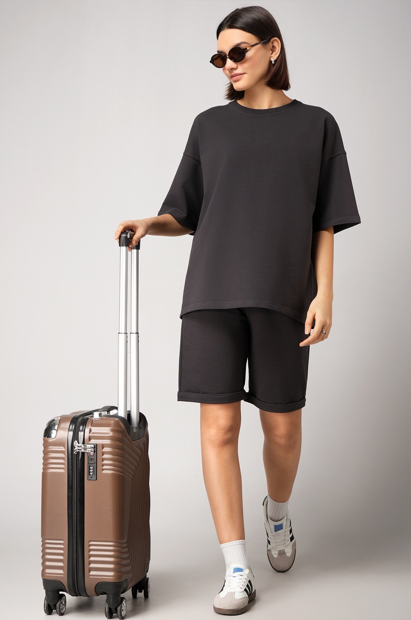 Женский костюм оверсайз из футера двухнитки Happyfox