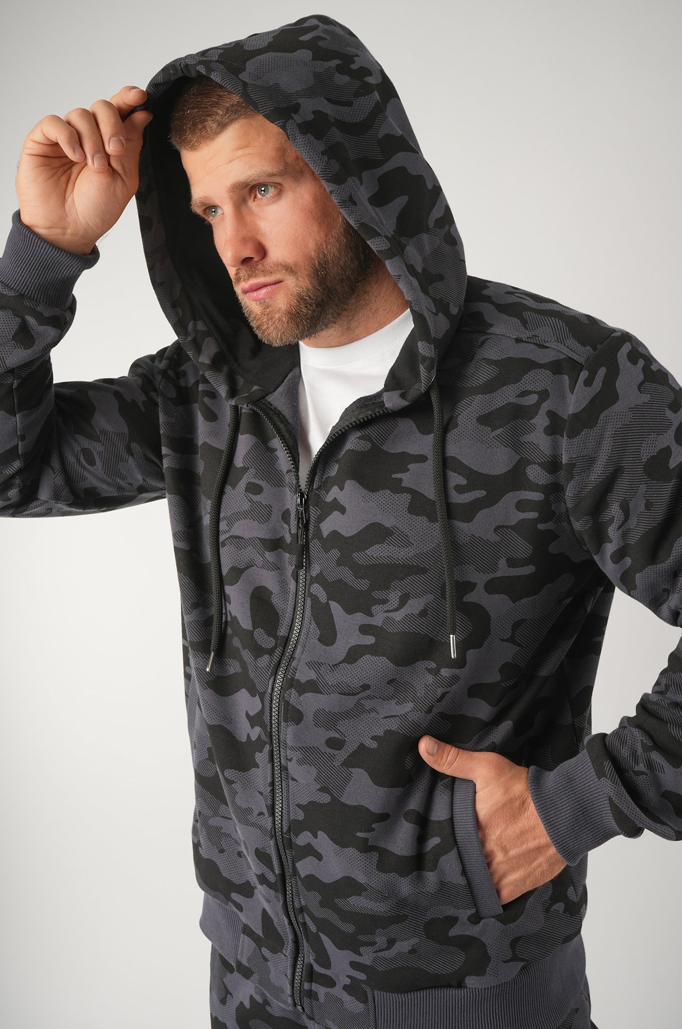 Мужской костюм из футера трехнитки Happyfox