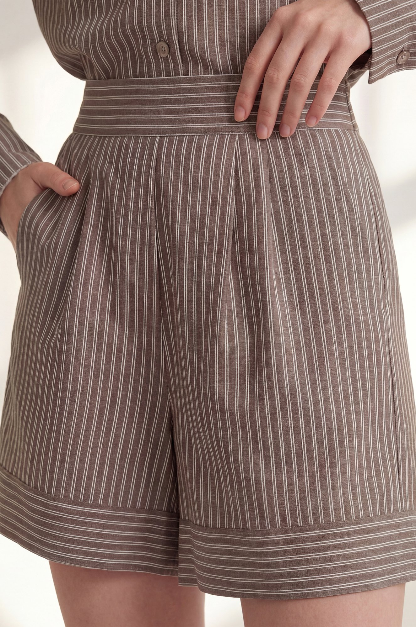 Женский костюм с шортами Happyfox