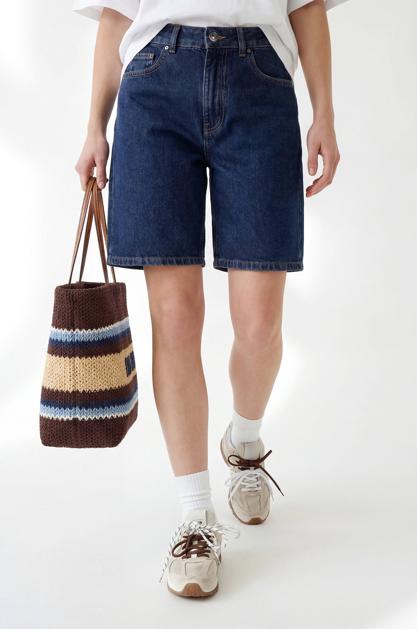 Женские джинсовые шорты Happyfox