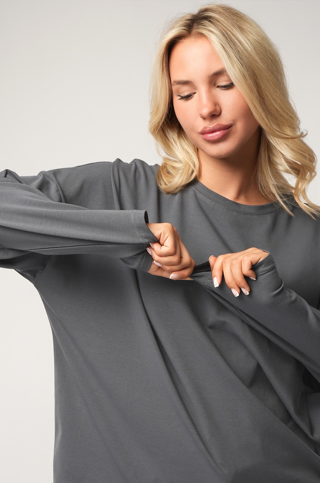 Женский лонгслив оверсайз Happyfox