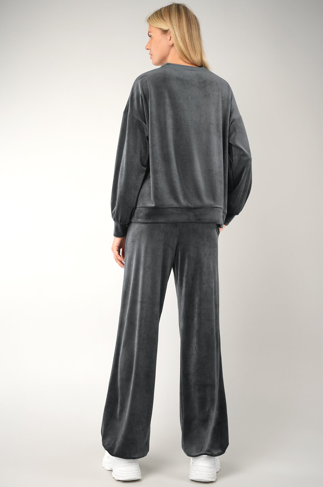 Женский велюровый костюм оверсайз Happyfox