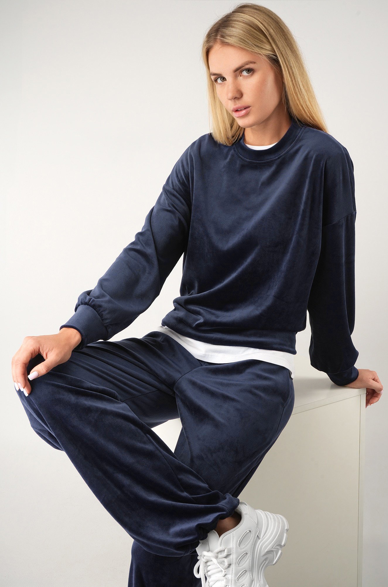 Женский велюровый костюм оверсайз Happyfox