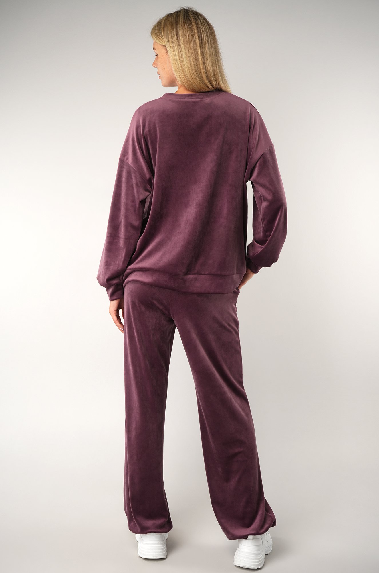 Женский велюровый костюм оверсайз Happyfox