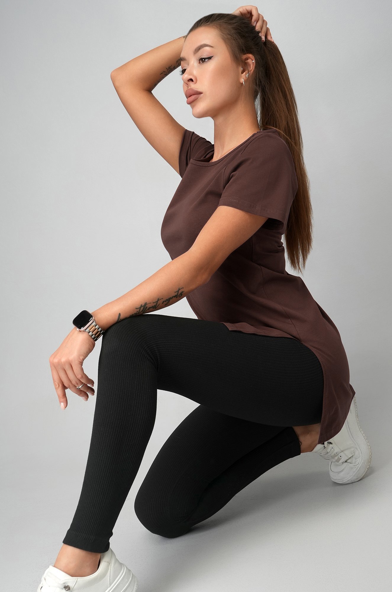 Женская удлиненная футболка с разрезами Happyfox