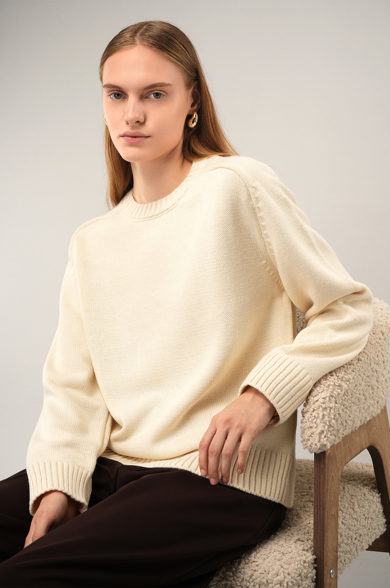 Женский свитер оверсайз Happyfox