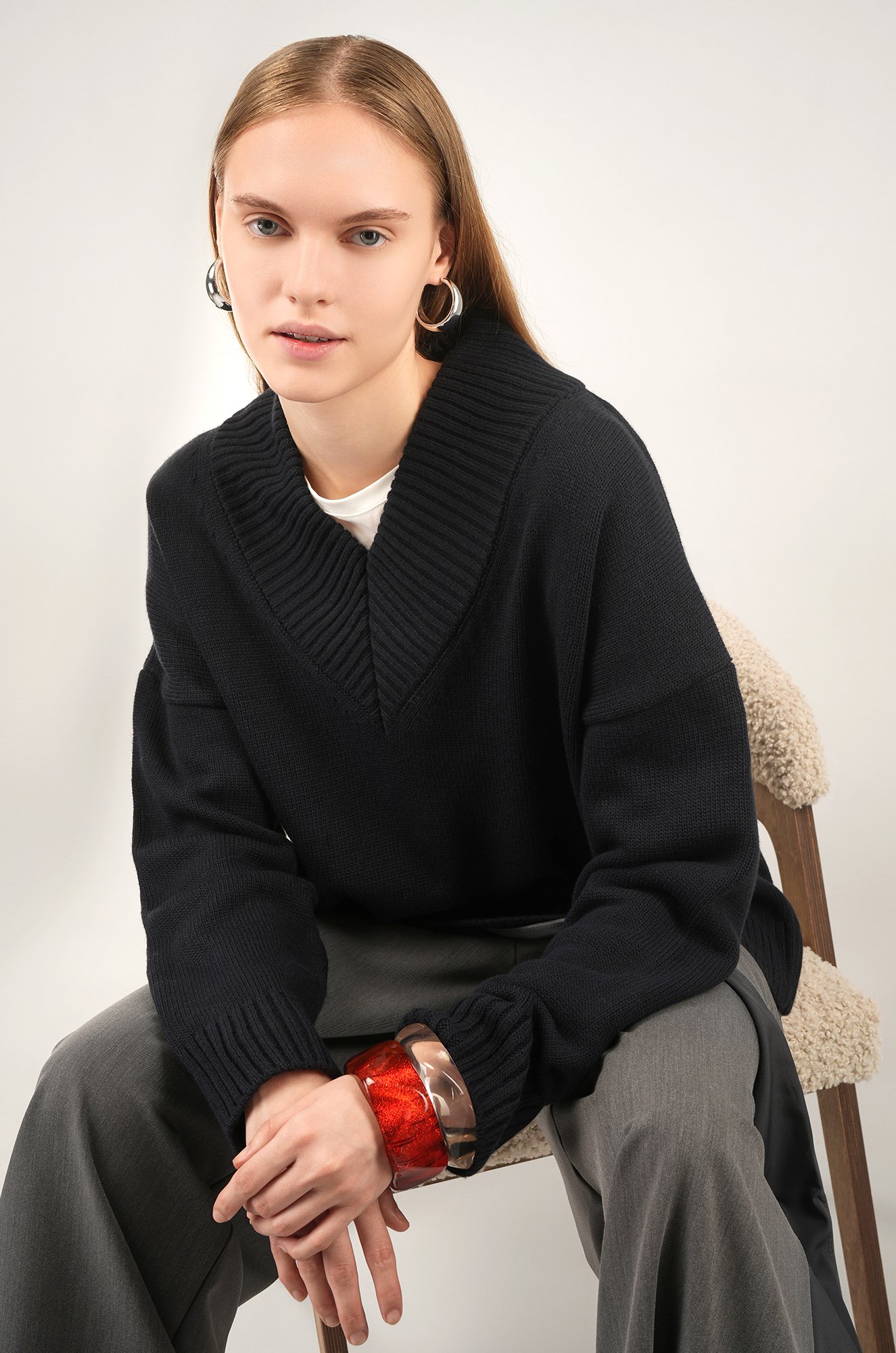 Женский свитер оверсайз Happyfox