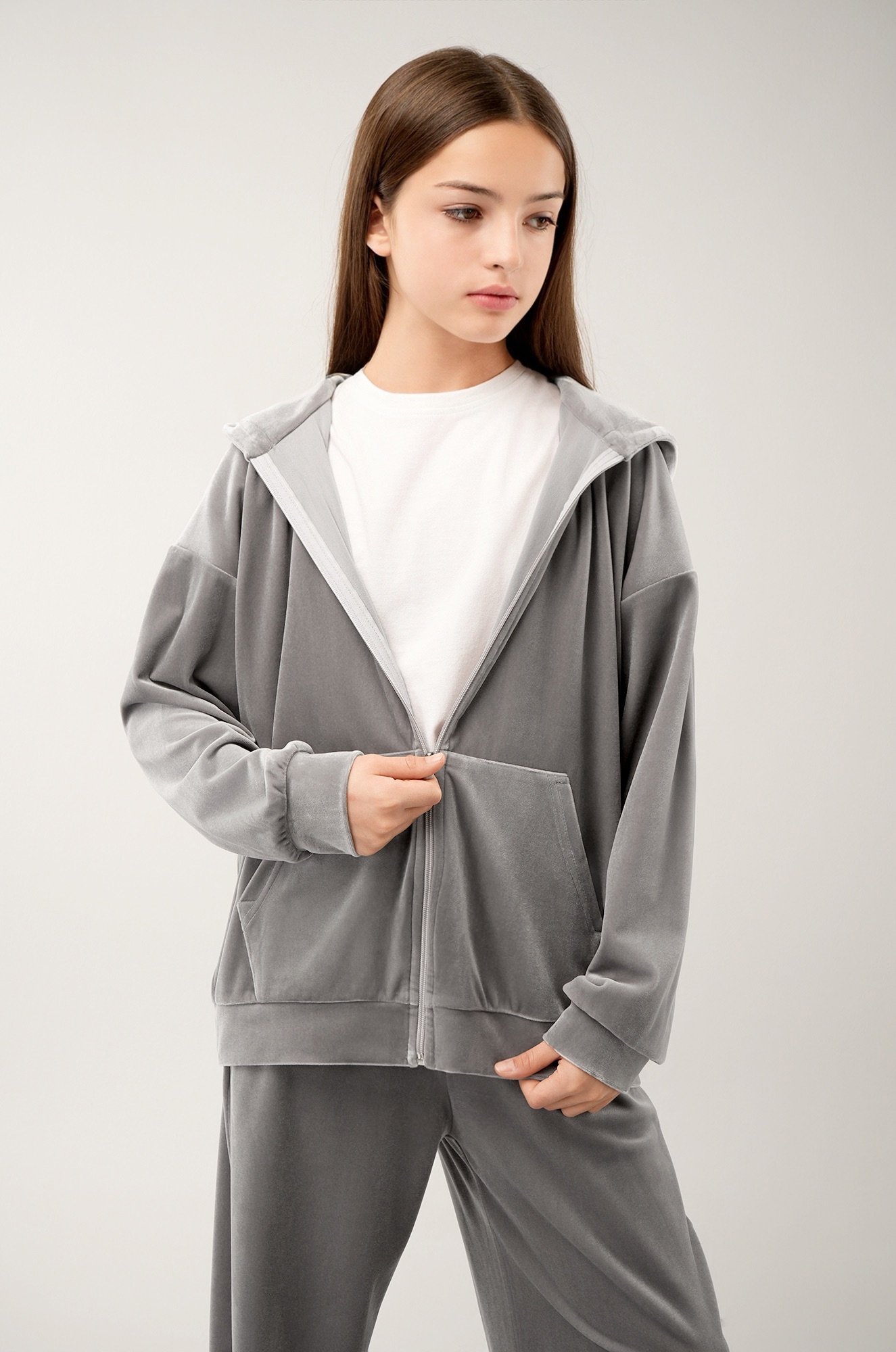 Велюровый костюм для девочки Happyfox