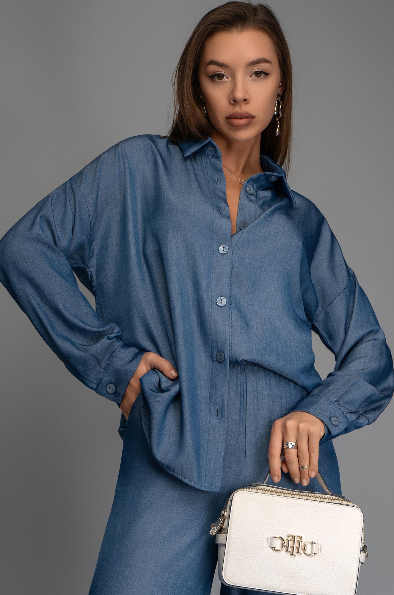 Женский брючный костюм с рубашкой Happyfox