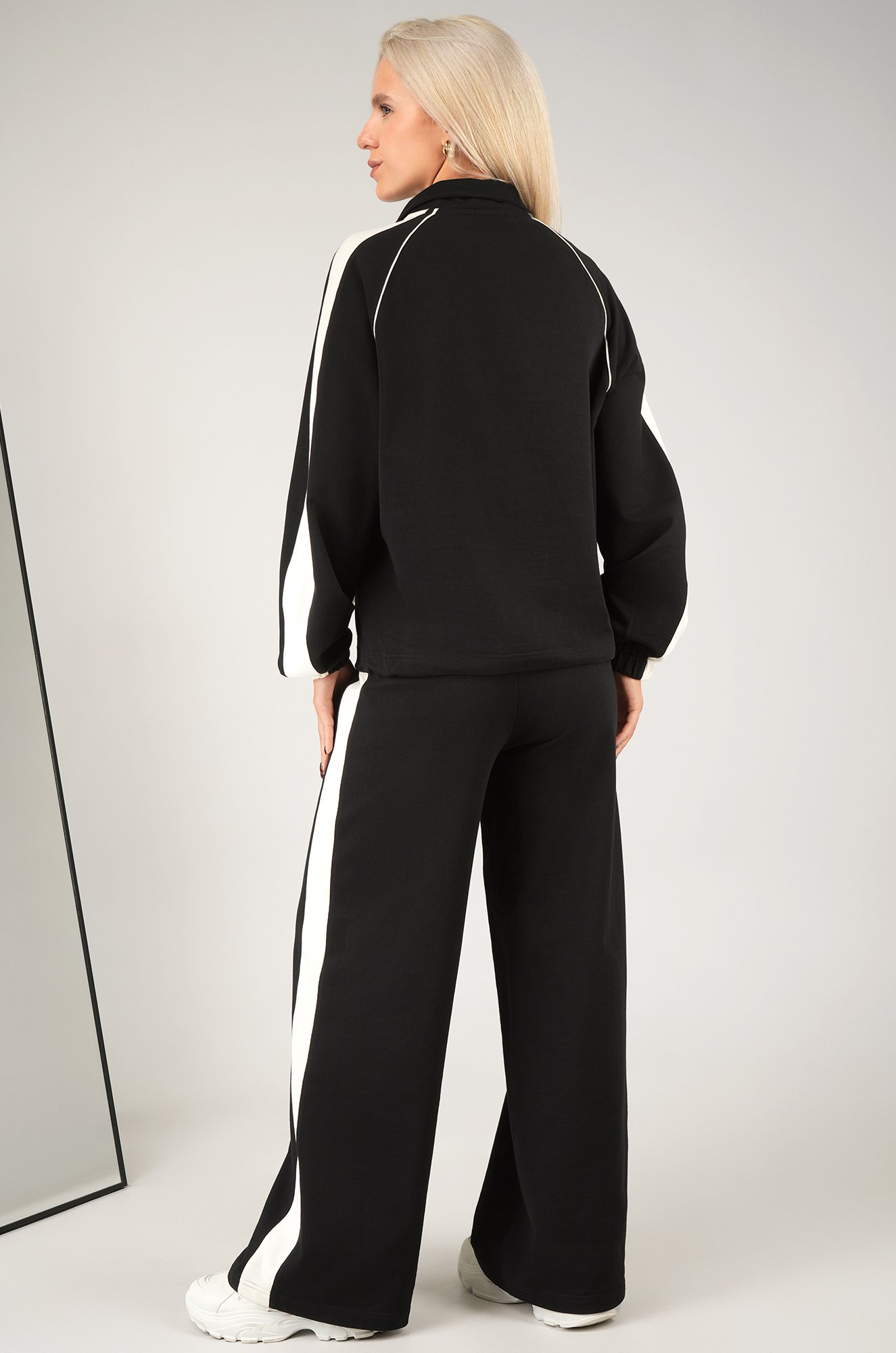 Женский костюм из футера Happyfox