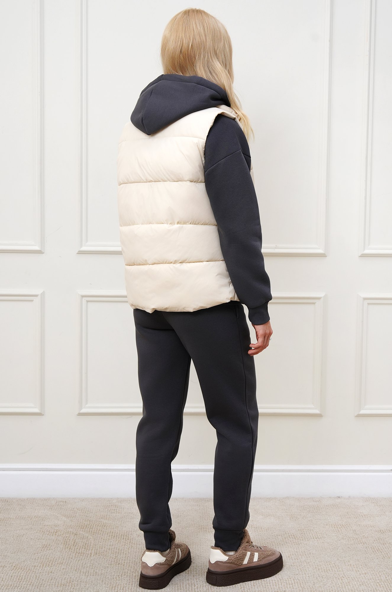 Женский утепленный жилет Happyfox