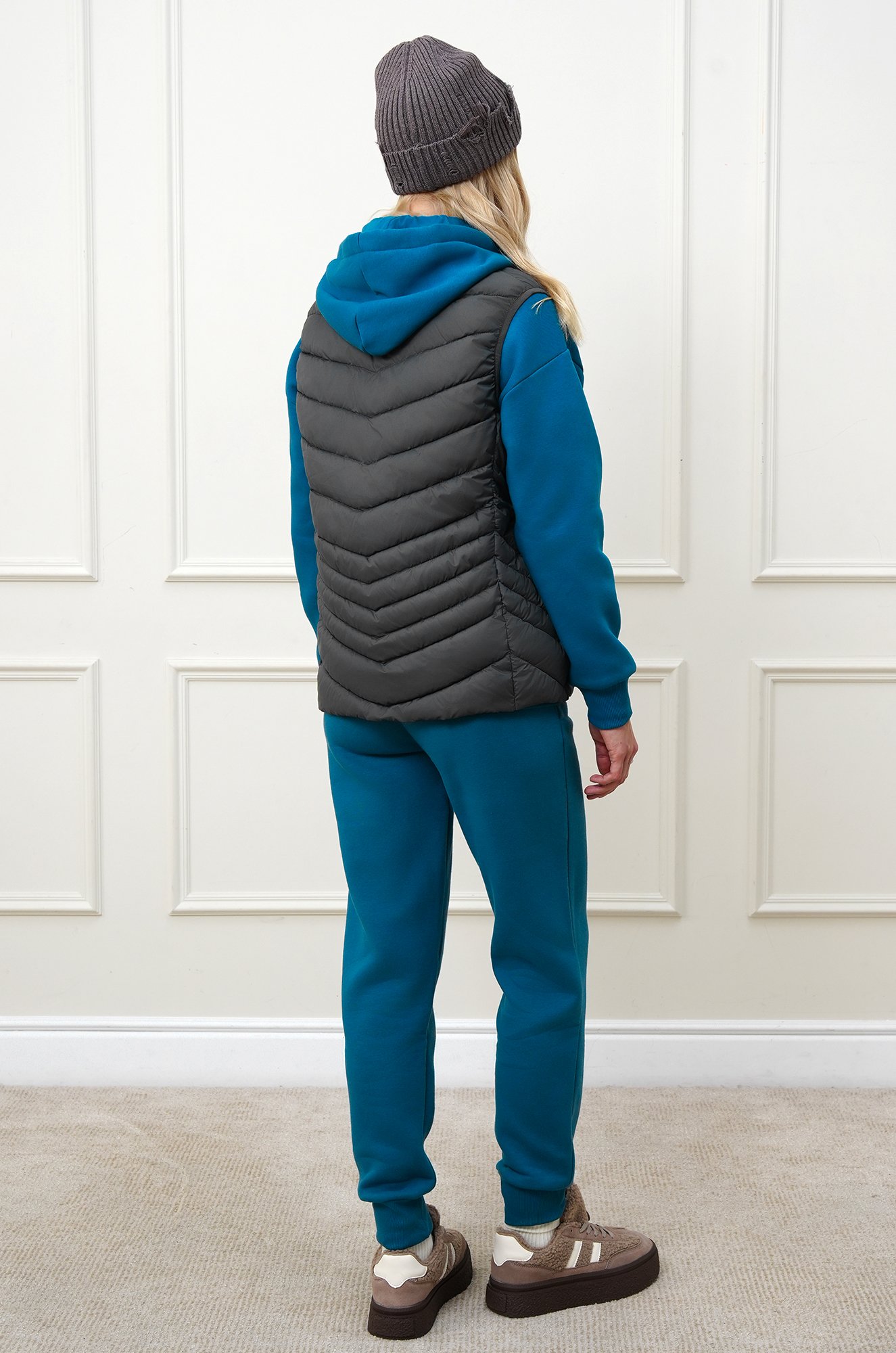 Женский утепленный жилет Happyfox