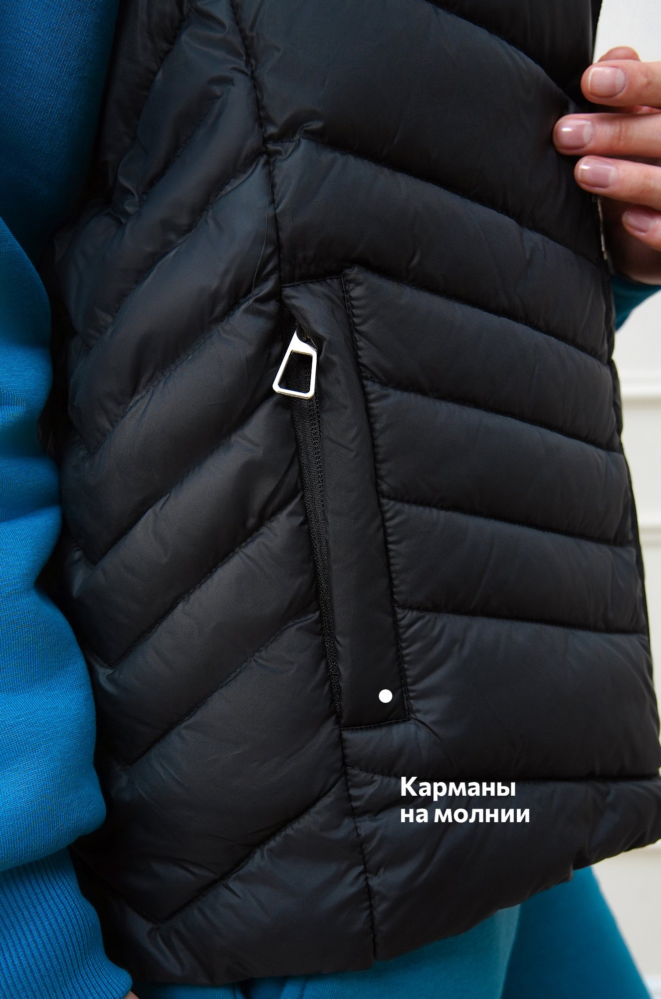 Женский утепленный жилет Happyfox