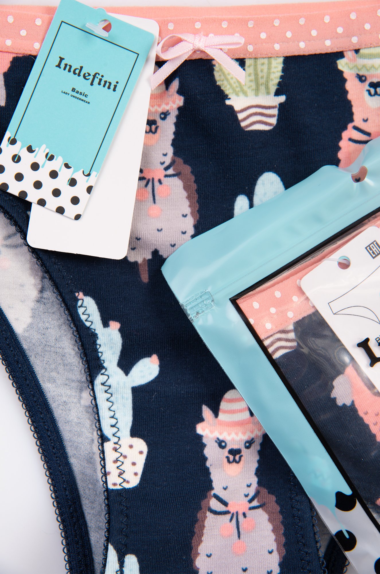 Женские трусы Indefini