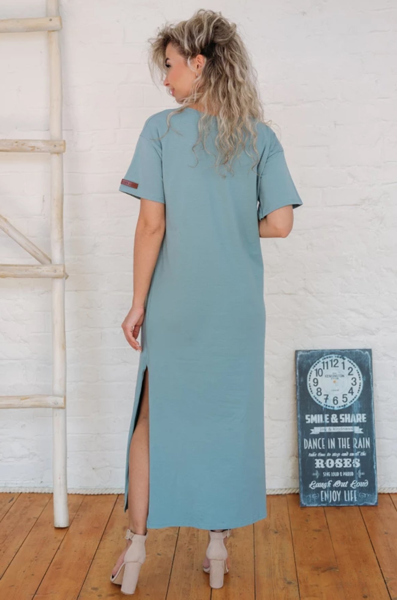 Женское платье-футболка оверсайз Каприз