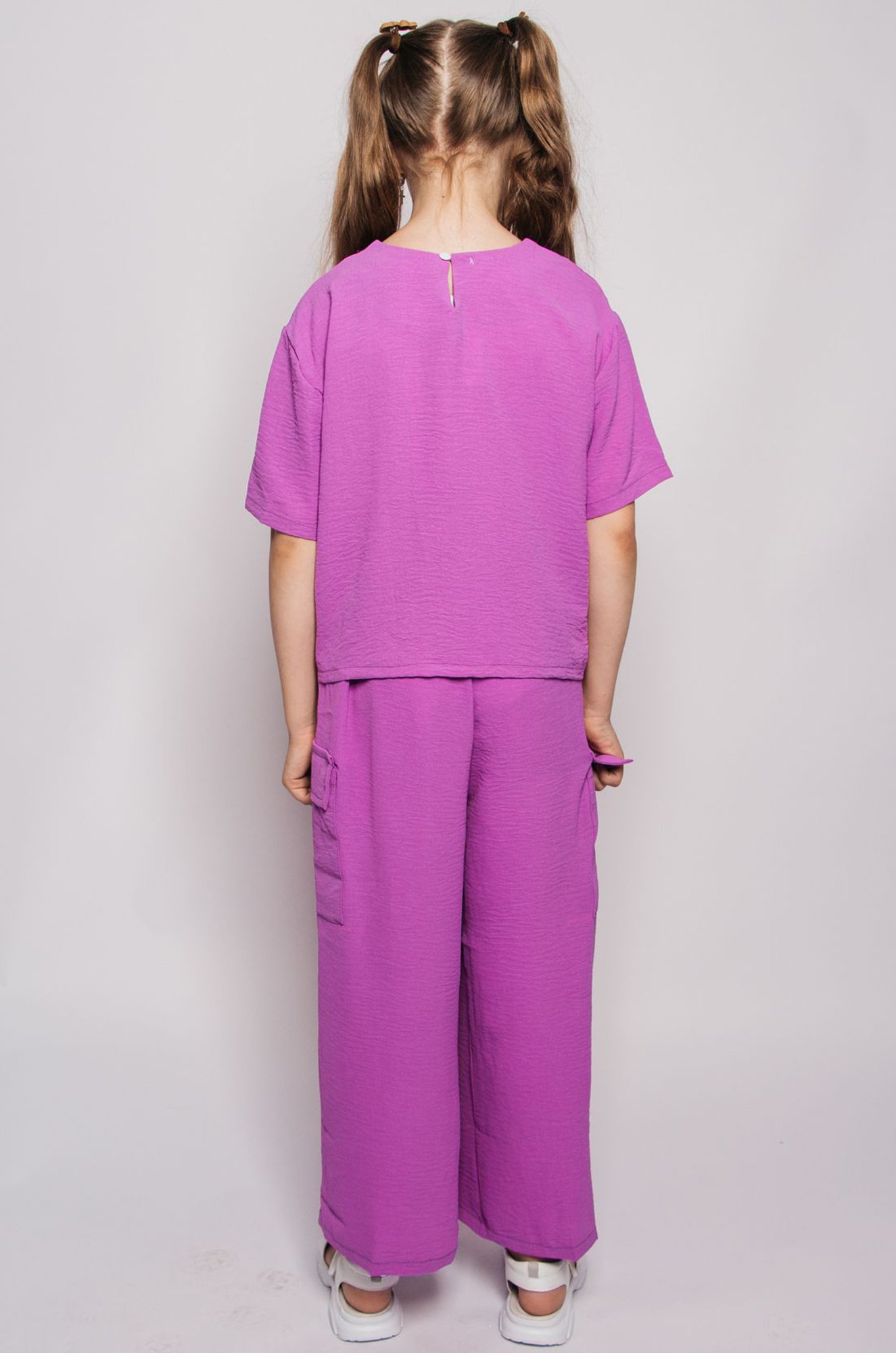 Костюм с брюками карго из ткани жатка Be Friends