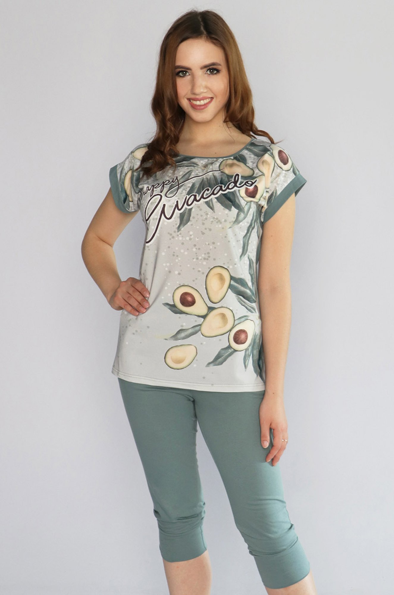 Летний женский костюм Авокадо 6602043 зеленый купить оптом в HappyWear.ru