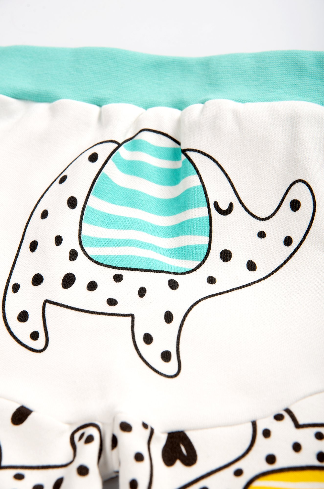 Детские штанишки Bonito