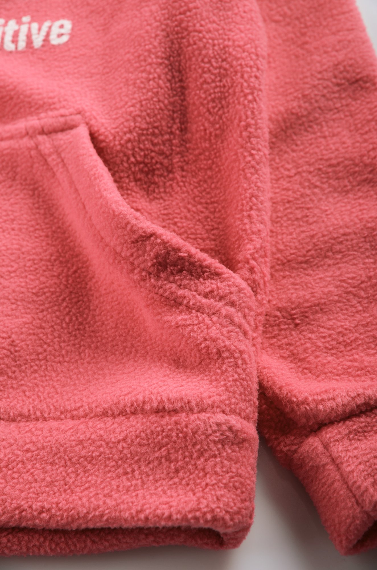 Флисовое худи для девочки Bonito