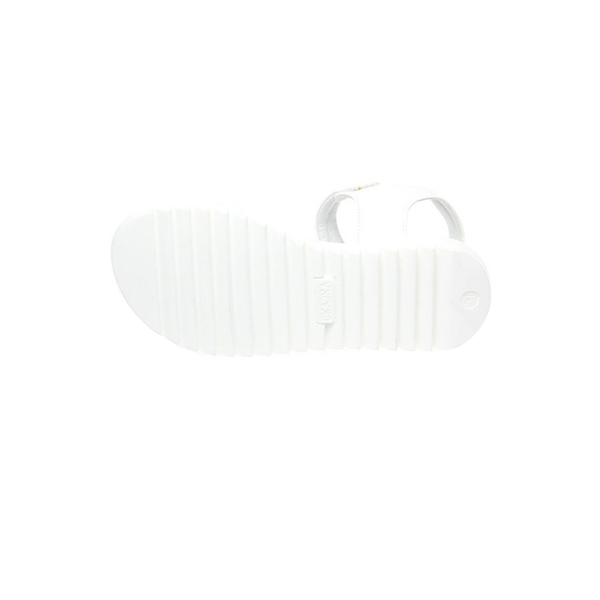 Сандалии для девочки Сказка