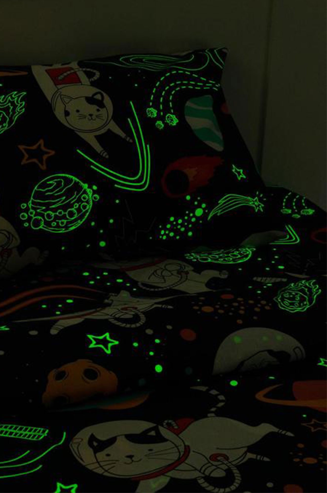 Детское постельное белье из бязи, 1,5 сп, наволочка 50*70, светится в темноте Этель